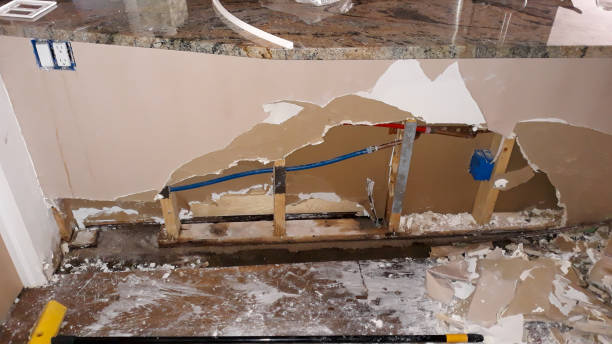 Best Water damage contractors near me  in Bethlehem Village, CT